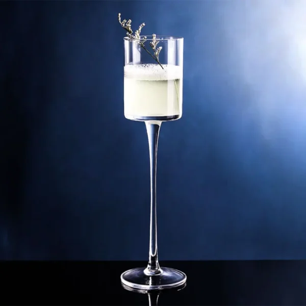 4PCS Champagne Flute Glasses Cocktail Glasses Elegantly Designed Hand Blown, Lead Free,  Champagne Cups Set of 4 - Image 3