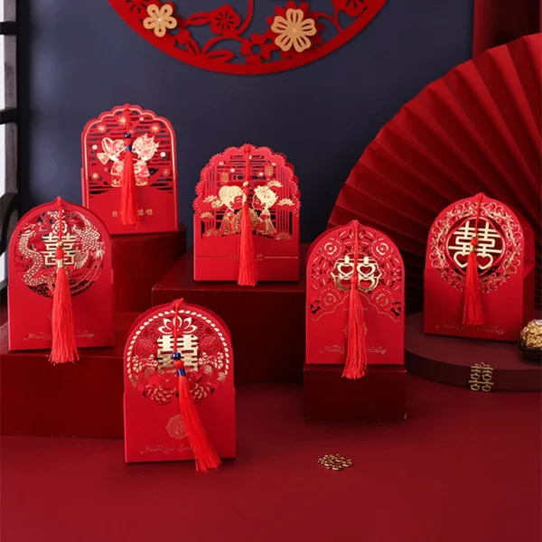 50pcs Big Red Chinese Wedding Candy Box with Tassels Traditional Engagement Decor Gift Box Bride and Groom Wedding Favor Boxes - Image 3