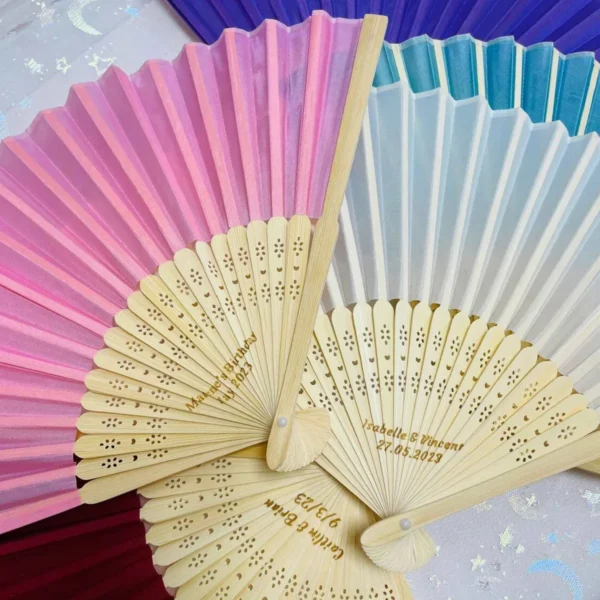 Personalized Custom Fabric Fans Wedding Party Favors Birthday Quinceanera Gifts Guests Bulk Engraved Cloth Fans Monogram Folding