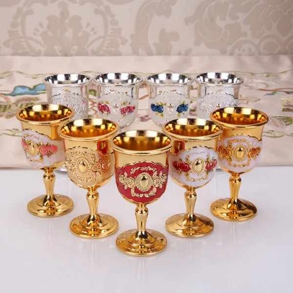 30ml Metal Wine Glasses Retro Wine Cup Goblet Vintage European Style Champagne Cocktail Glasses Bar Home Decor Drinkware