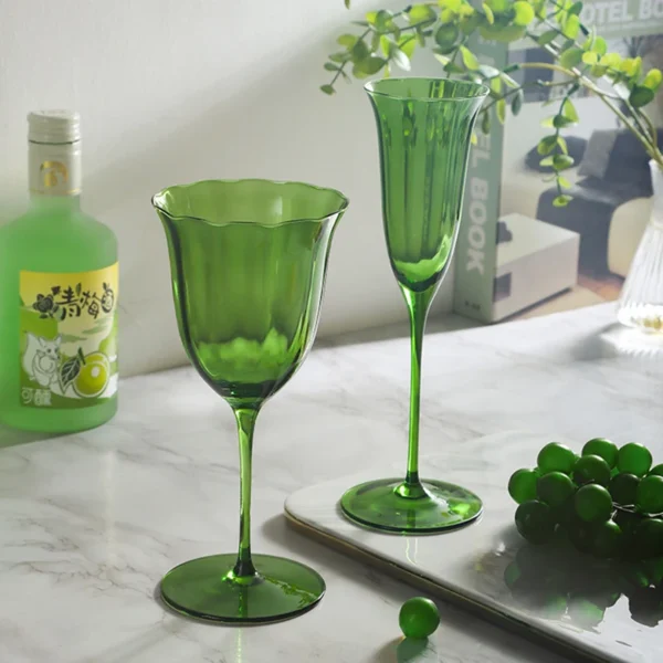 Home Light Luxury Retro Flower Wine Glasses Champagne Cup Set Crystal Goblet Glass Cocktail Glass Martini Cup Ribbed Pink Green - Image 6