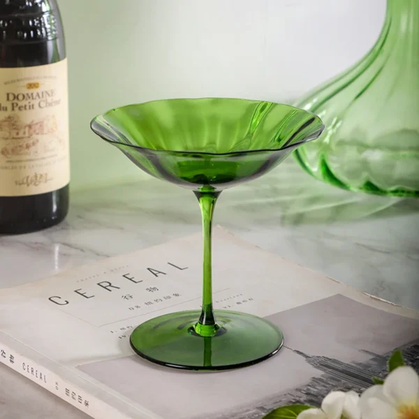 Home Light Luxury Retro Flower Wine Glasses Champagne Cup Set Crystal Goblet Glass Cocktail Glass Martini Cup Ribbed Pink Green - Image 5