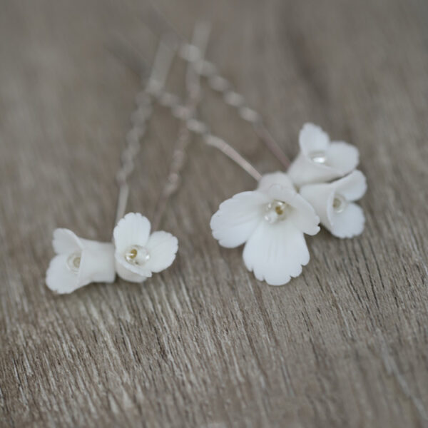 Bridal Hair Accessories Ceramic White Flower Hairpin - Image 2